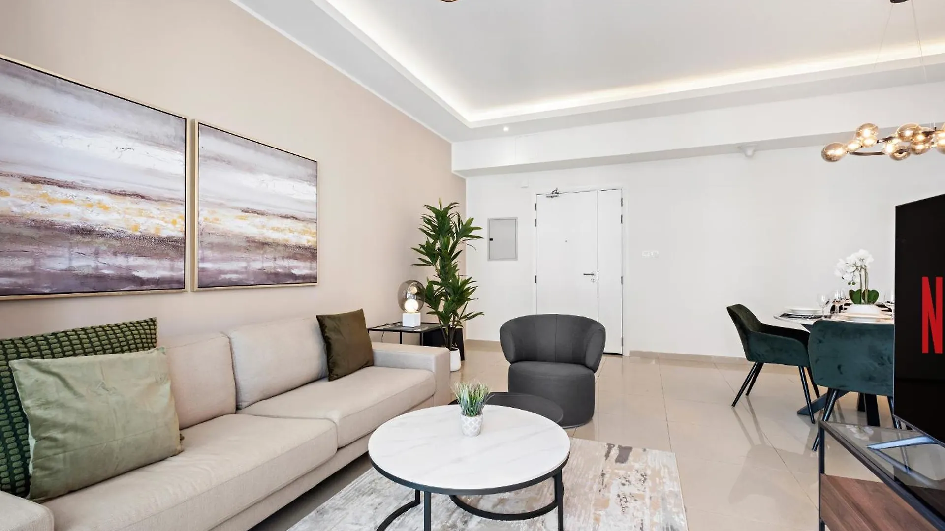 Vayk - Fully Renovated 1Br In Dubai Marina Διαμέρισμα