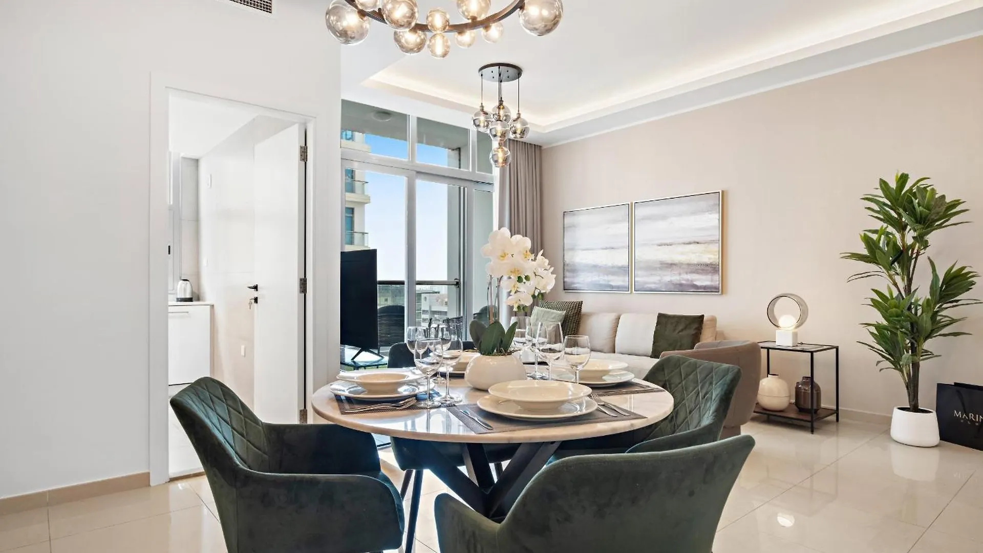 Vayk - Fully Renovated 1Br In Dubai Marina Διαμέρισμα